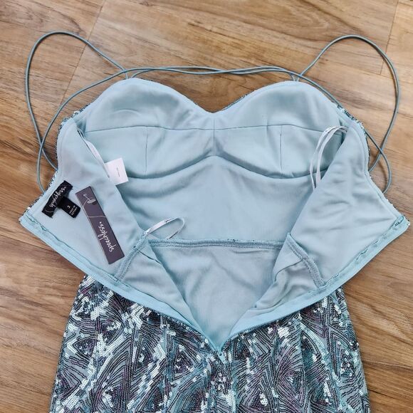 🩵NWT Speechless Mint & Silver Sequined Strappy Mermaid Sleeveless Gown Size 3 - Picture 6 of 13